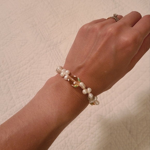 Pearl Bracelet - Picture 2 of 2